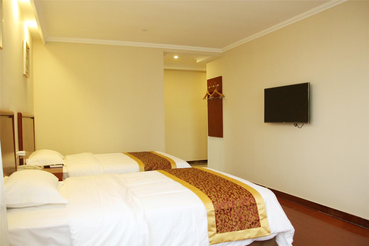 Greentree Inn Anhui Chizhou Guichi District Changjiang South Express Hotel Exterior photo